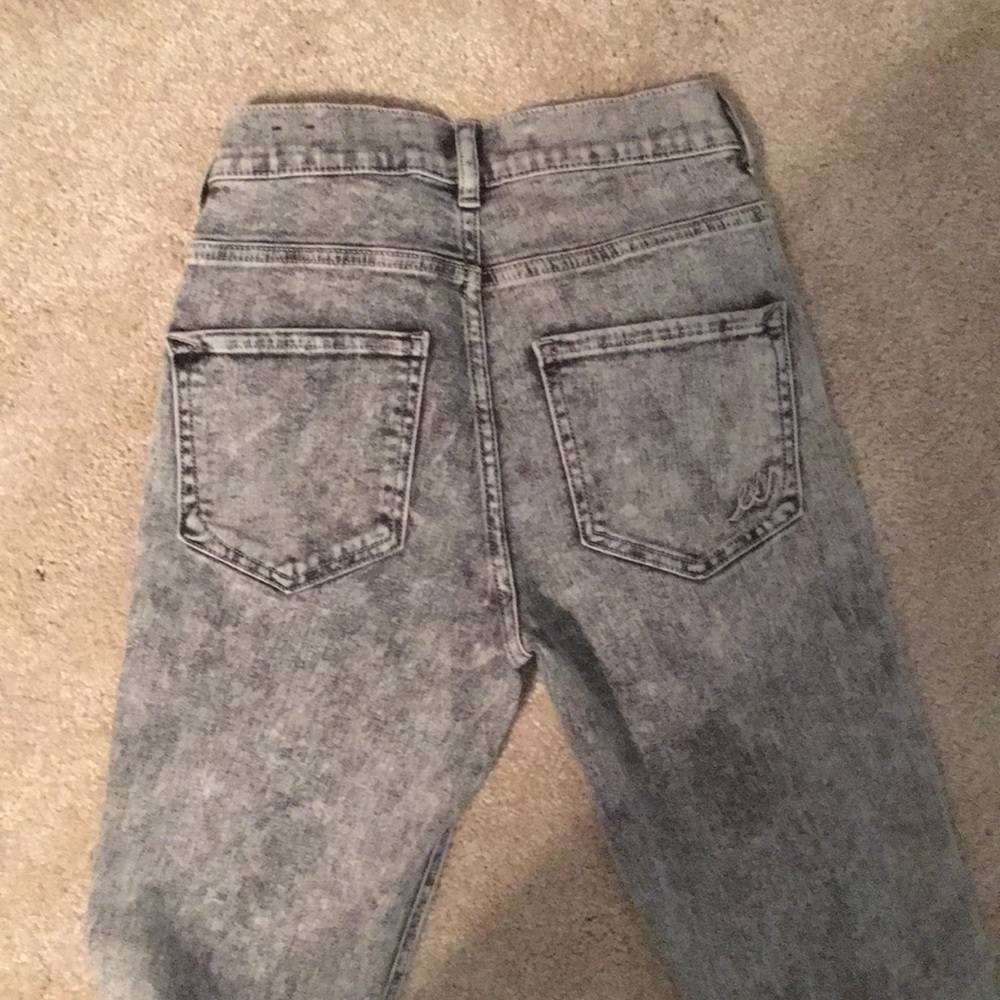 Express High Rise Legging - Picture 2 of 2